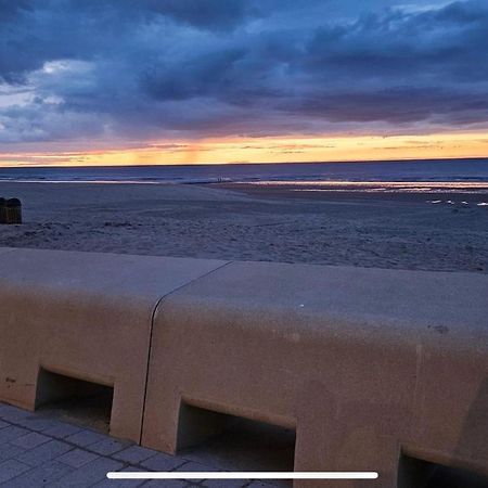 Zeezicht, Volledig Gerenoveerd Luxe Appartement Middelkerke Kültér fotó
