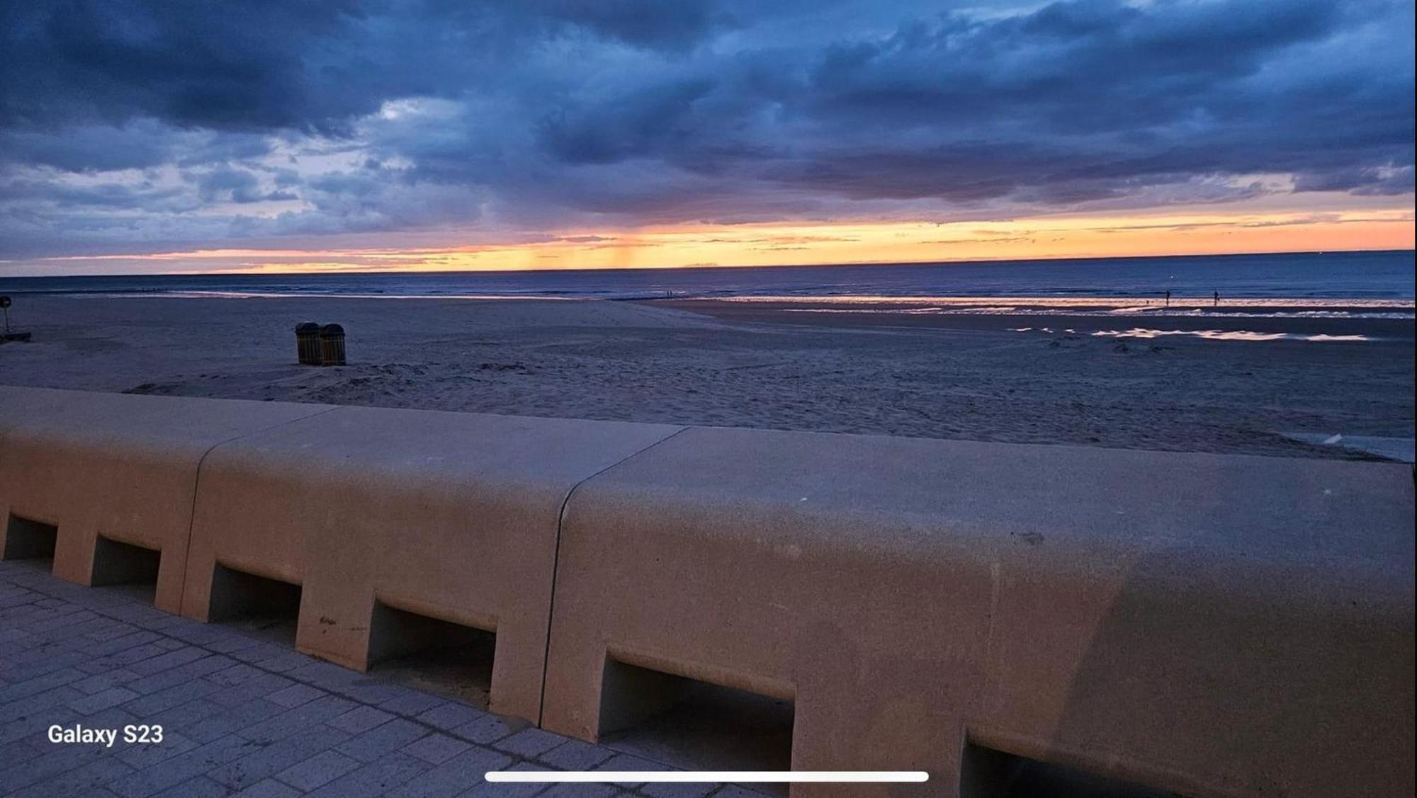 Zeezicht, Volledig Gerenoveerd Luxe Appartement Middelkerke Kültér fotó