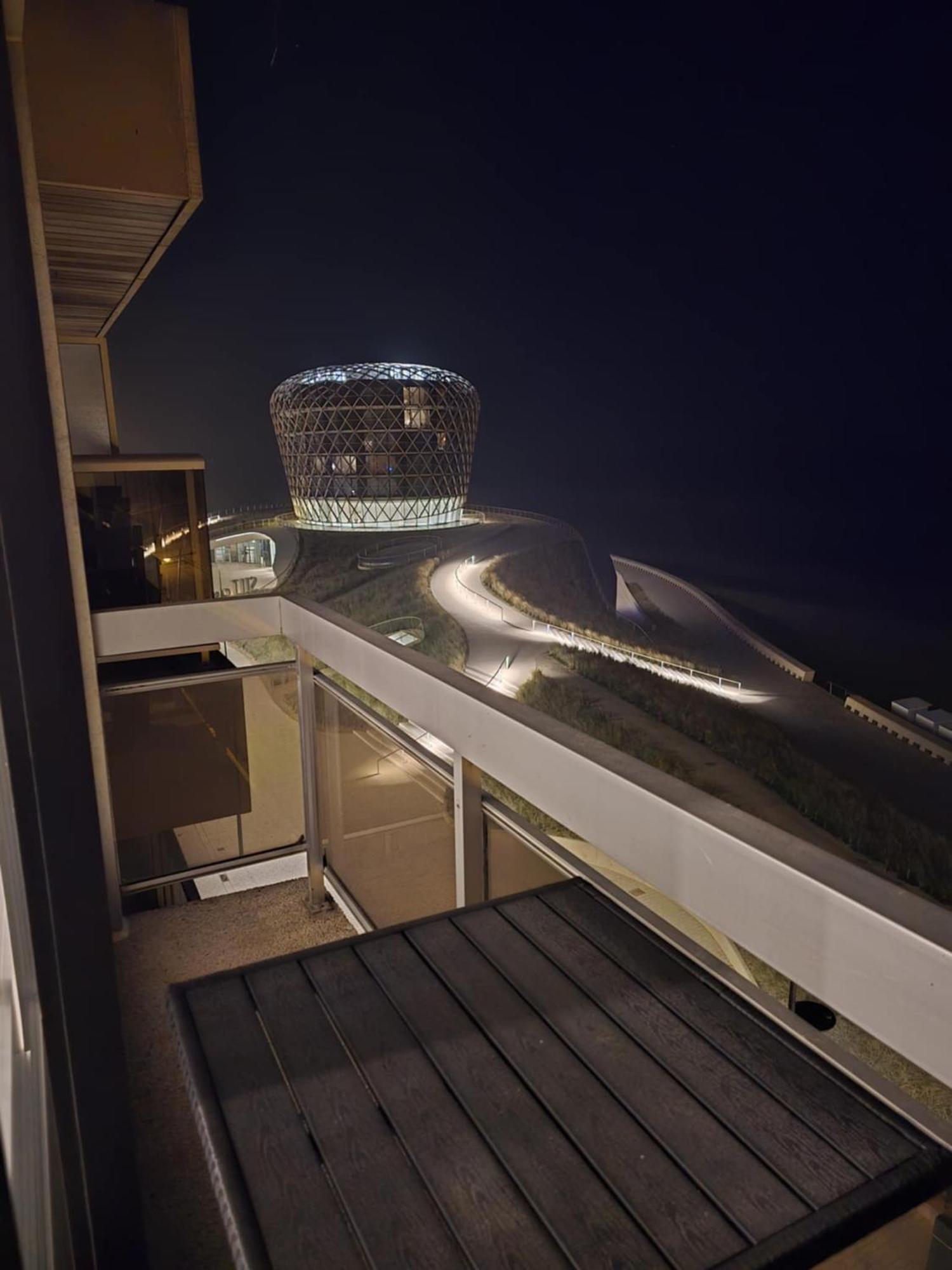 Zeezicht, Volledig Gerenoveerd Luxe Appartement Middelkerke Kültér fotó